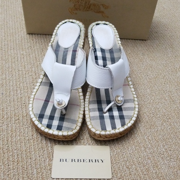 Burberry Shoes - Burberry wedge size 41